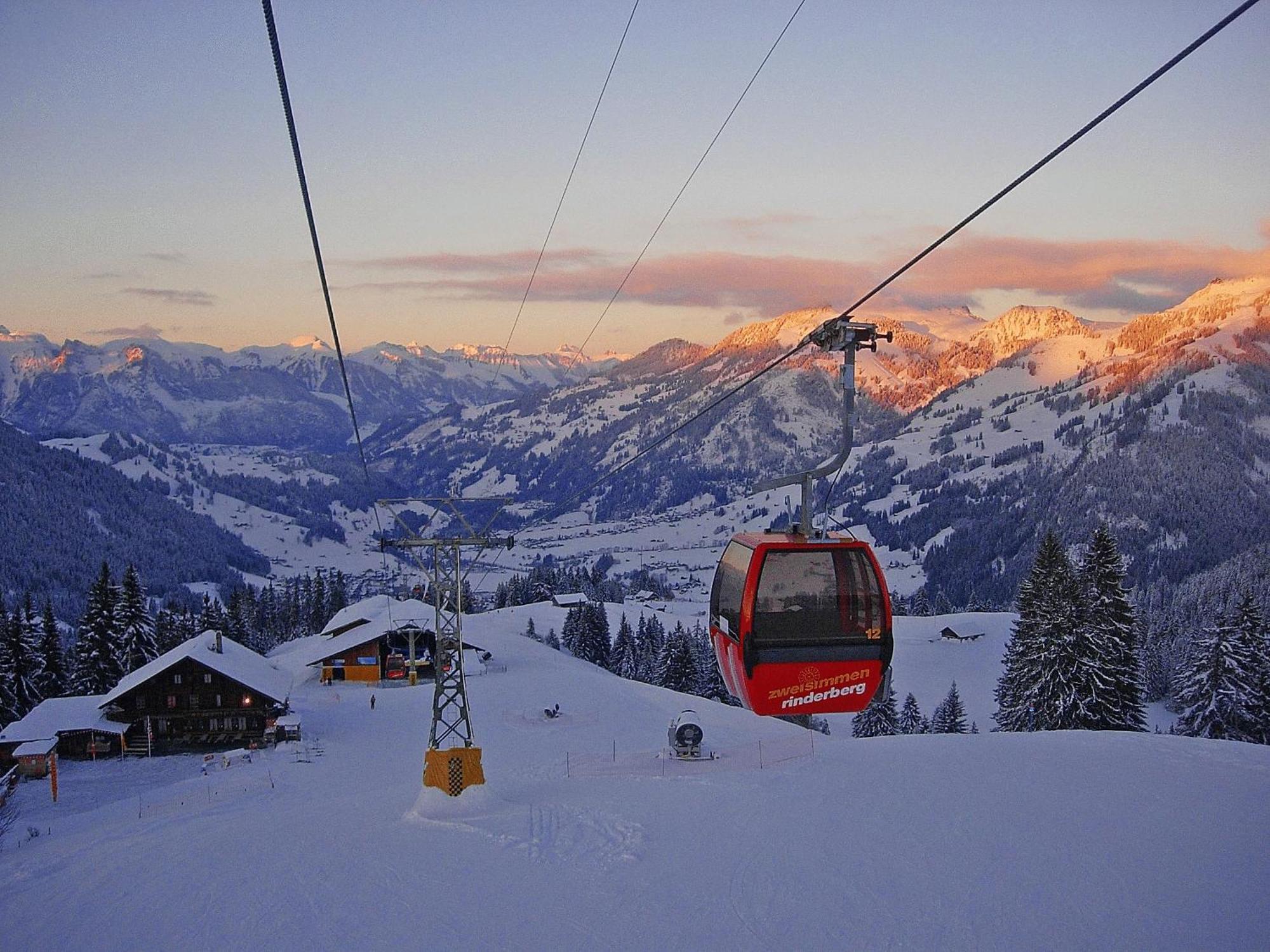 Sonnegg Hotel Zweisimmen Eksteriør bilde