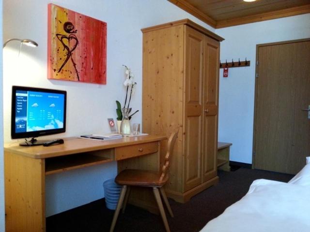 Sonnegg Hotel Zweisimmen Eksteriør bilde