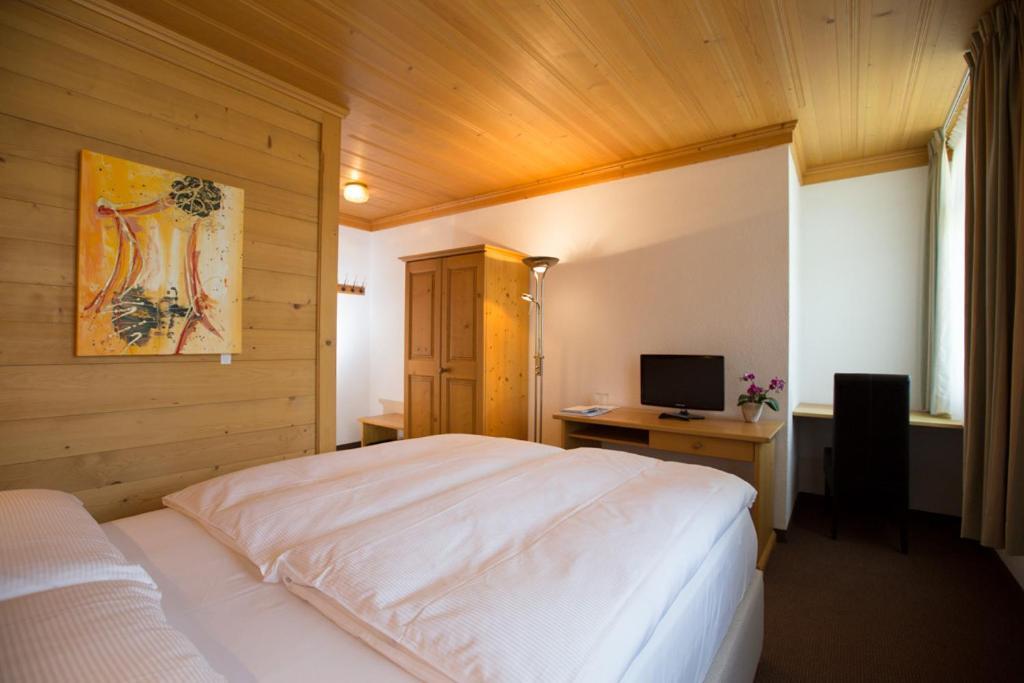 Sonnegg Hotel Zweisimmen Rom bilde
